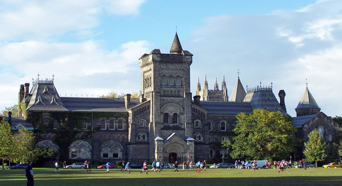 university of toronto phd fees for international students